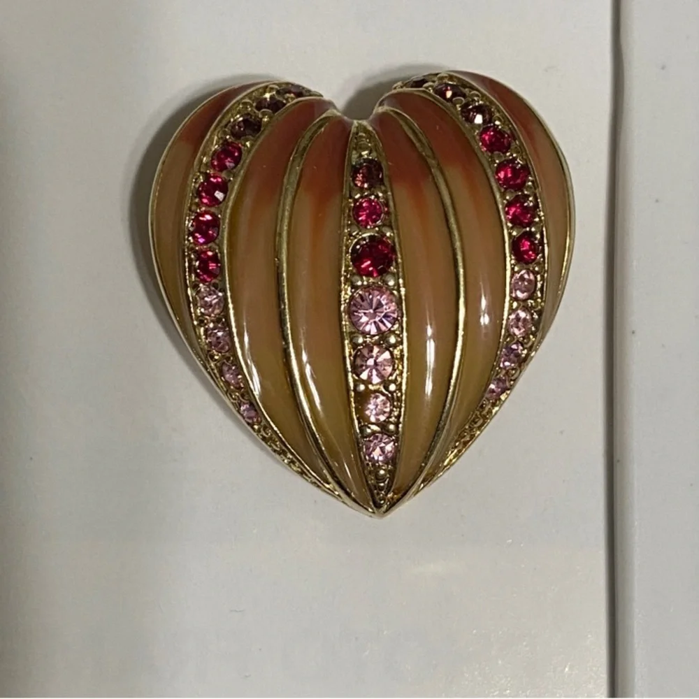 Vintage brooches